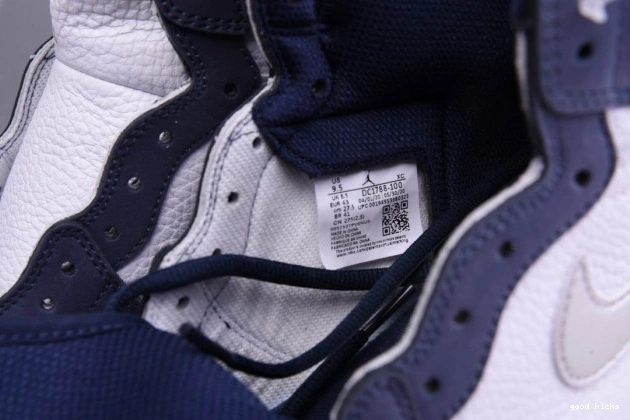 Rep 1 Navy Jordan Midnight (2020) AIR High Retro DC1788-100 0814
